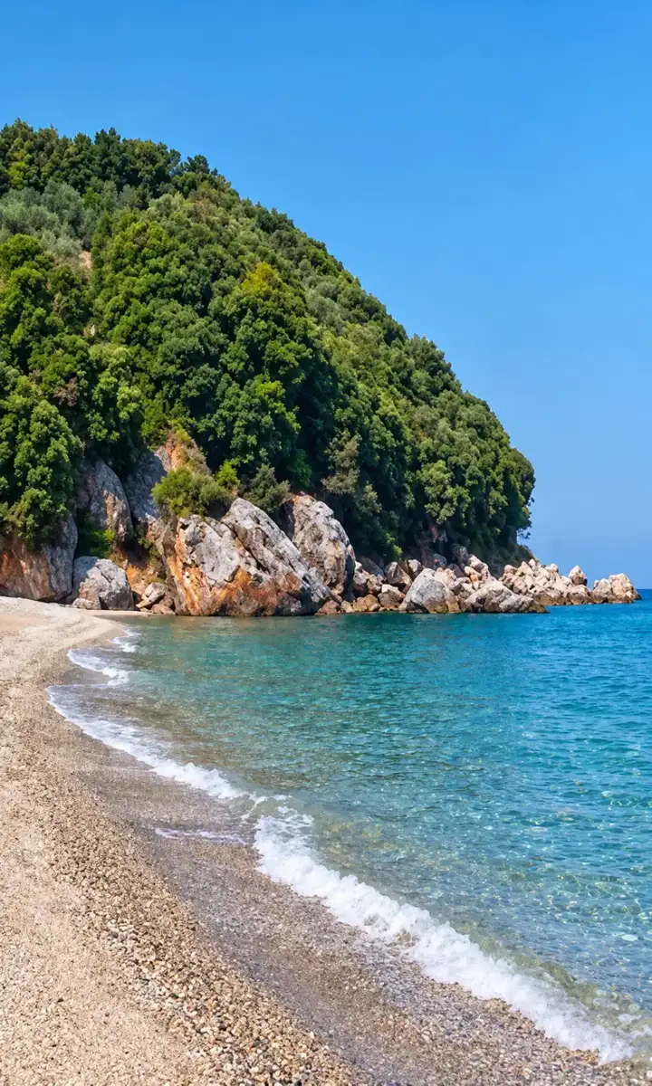 Psarolakas beach near Stomio, Larissa · Panorama Suites & Spa